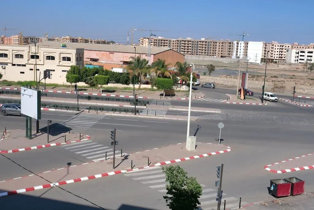 Marrakesh Menara Apartment Near Gueliz, Train And Coach